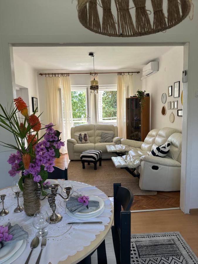 Cosy Family Apartment Marina Kastela Near Airport Kültér fotó