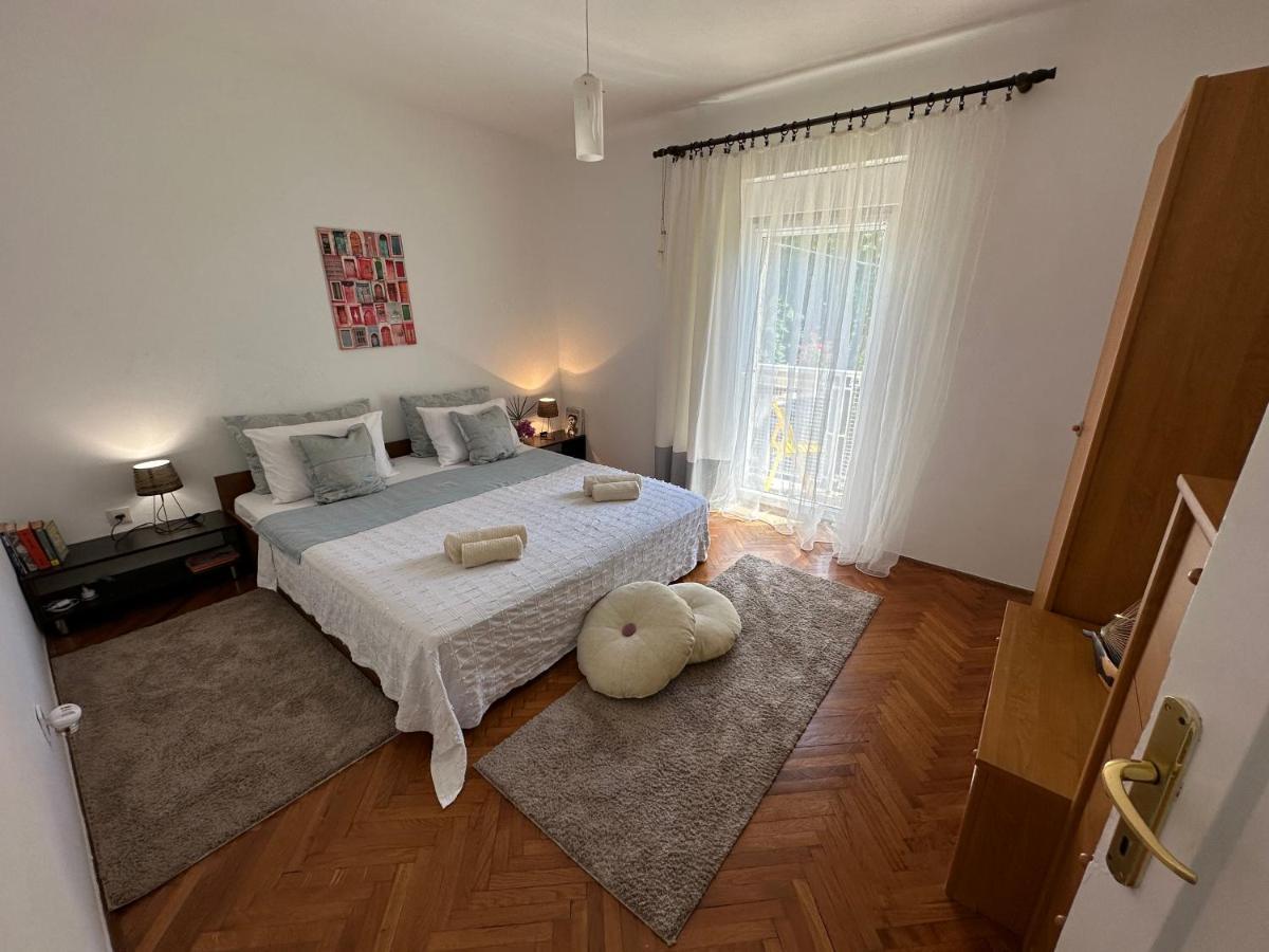 Cosy Family Apartment Marina Kastela Near Airport Kültér fotó