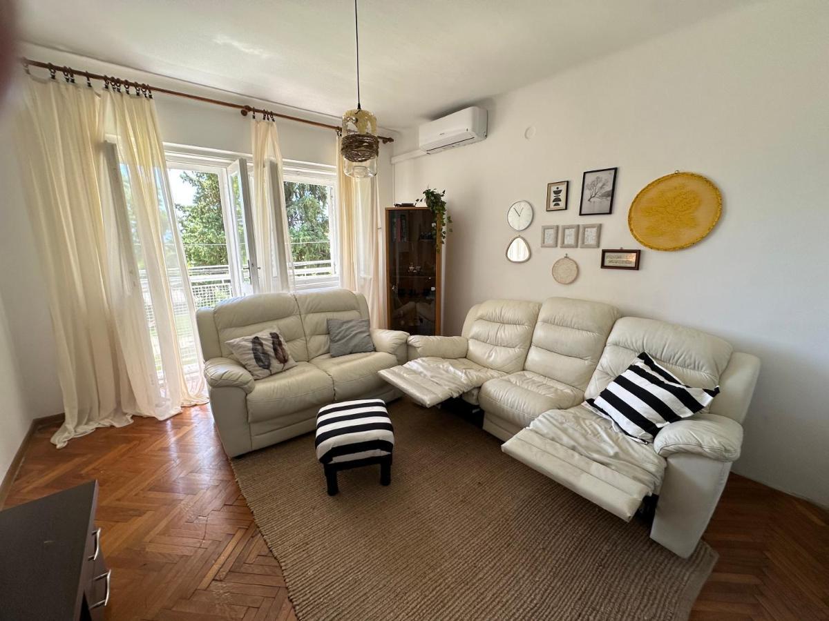 Cosy Family Apartment Marina Kastela Near Airport Kültér fotó